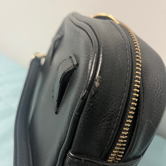 Victoria's Secret Crossbody/Belt Bag - Picture 5 of 5